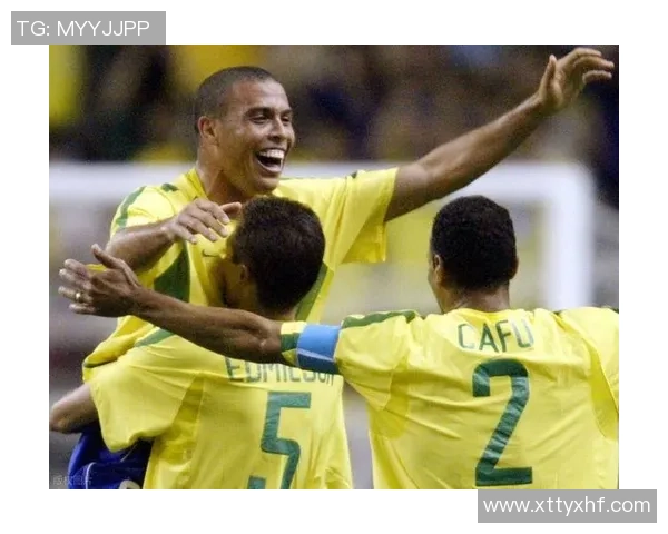 罗纳尔多的足球传奇之路与他国籍的深刻影响分析 罗纳尔多的足球传奇之路与他国籍的深刻影响分析