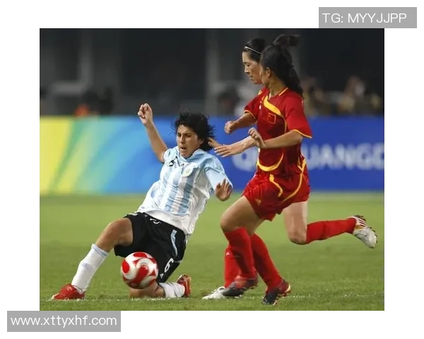 足球评论：重庆足球队的包夹得失